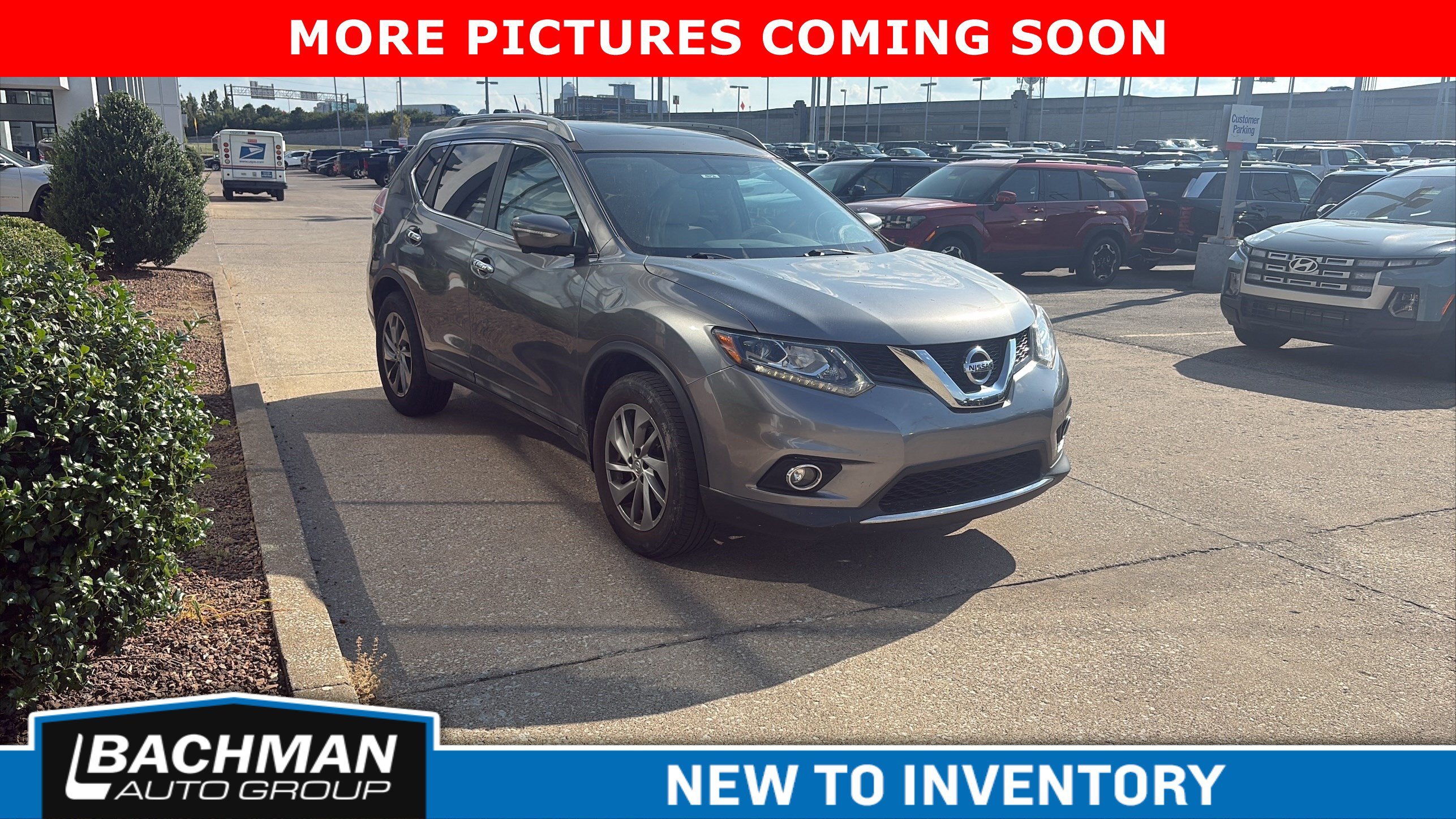 Used 2015 Gun Metallic Nissan SL image 2