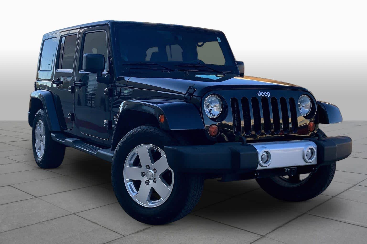 Used 2012 Black Jeep Sahara image 2