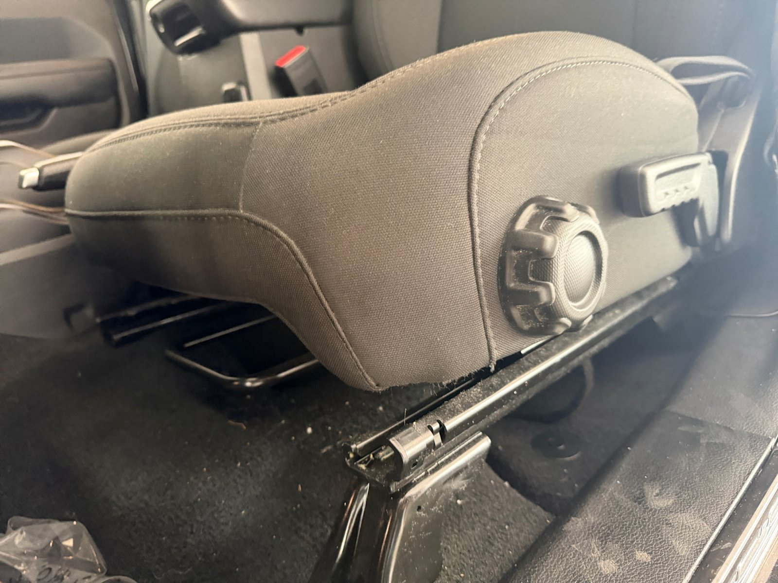 Certified Used 2023 Black Clearcoat Jeep Sport S image 9