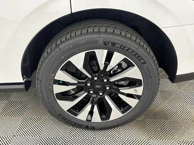 New 2026 Ford Expedition Platinum