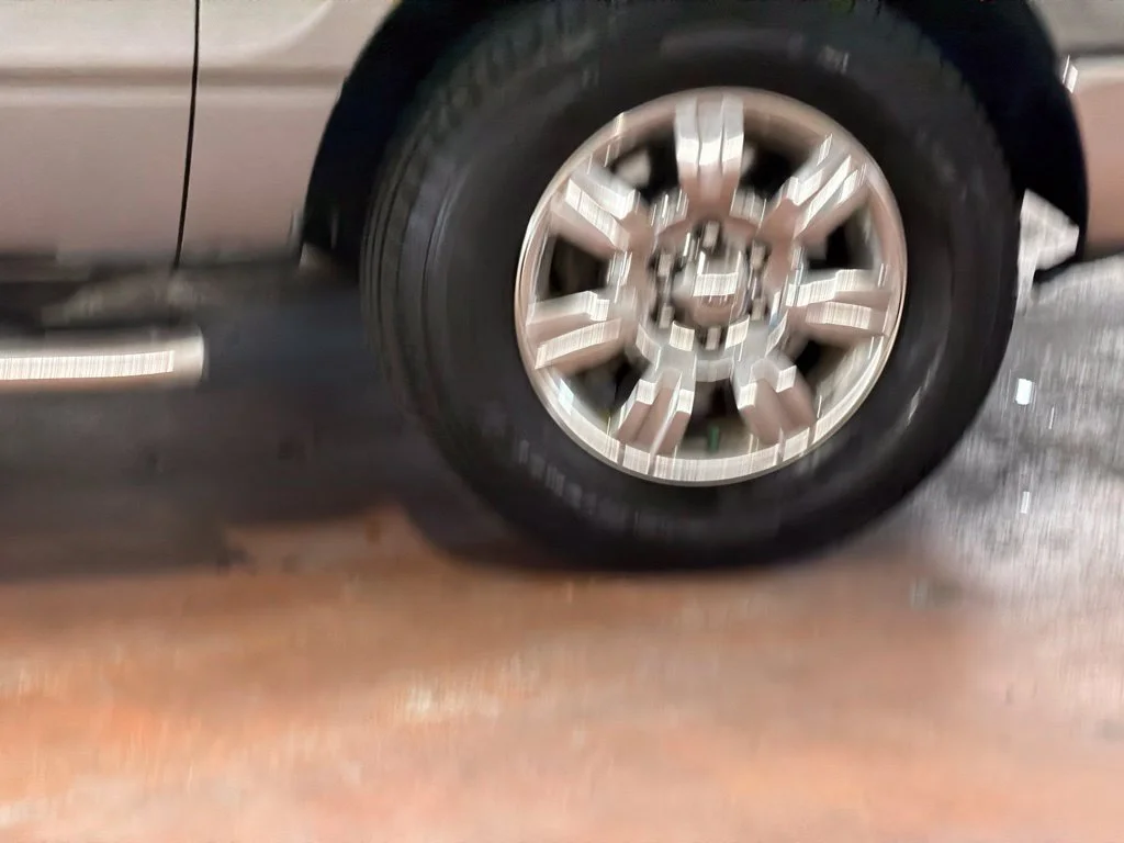 Used 2012 Sterling Gray Metallic Ford XLT image 9