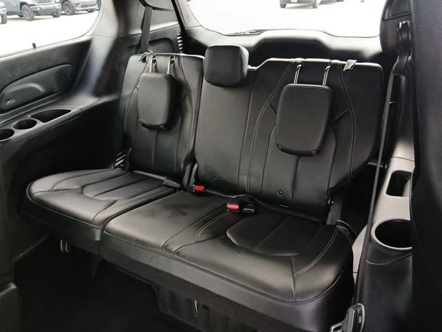 Used 2020 Red Chrysler Touring L Plus image 20