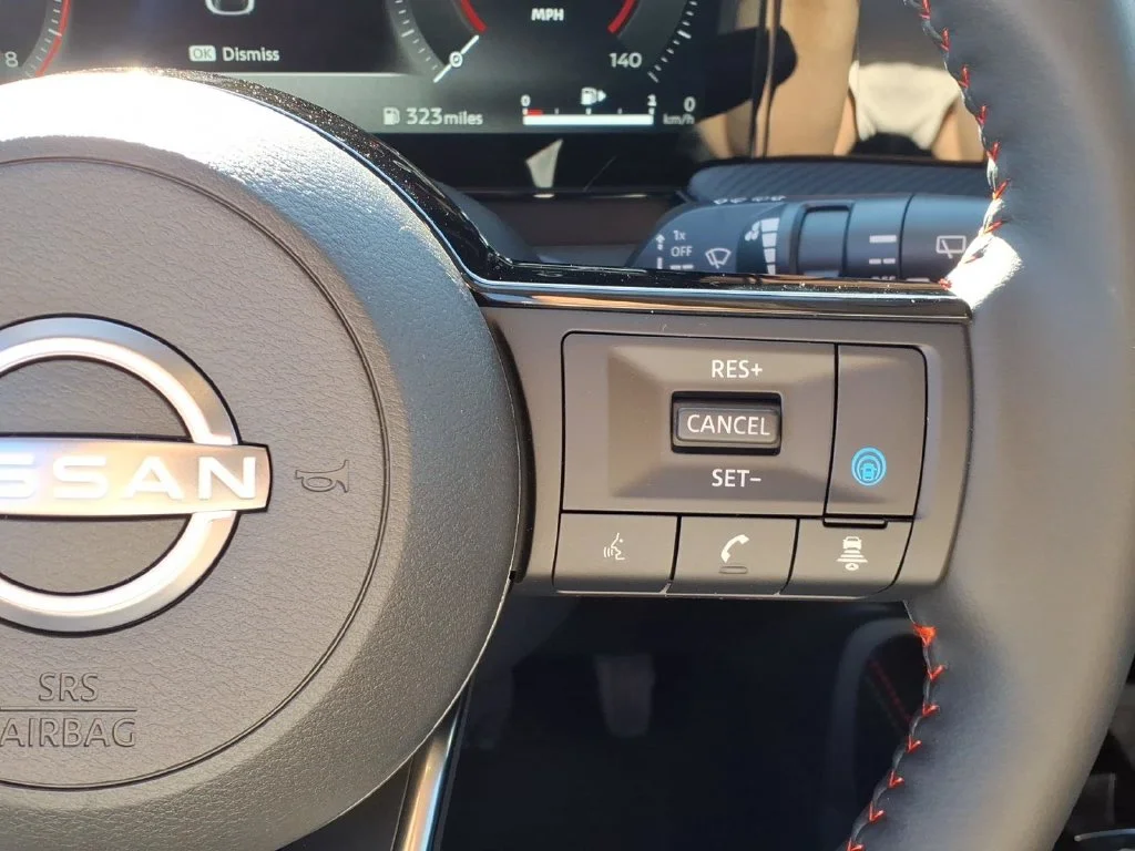 New 2027 Canyon Bronze Metallic Nissan SR image 21