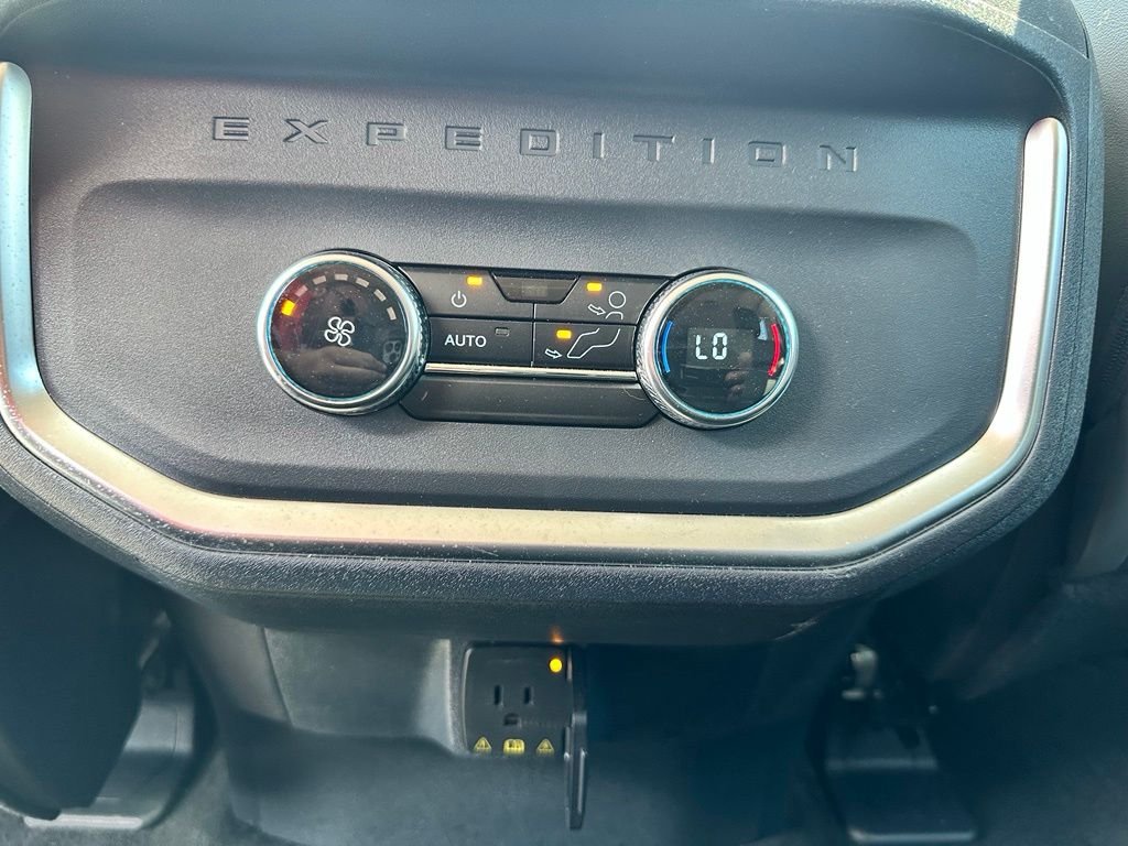 Used 2025 Green Ford Active image 14