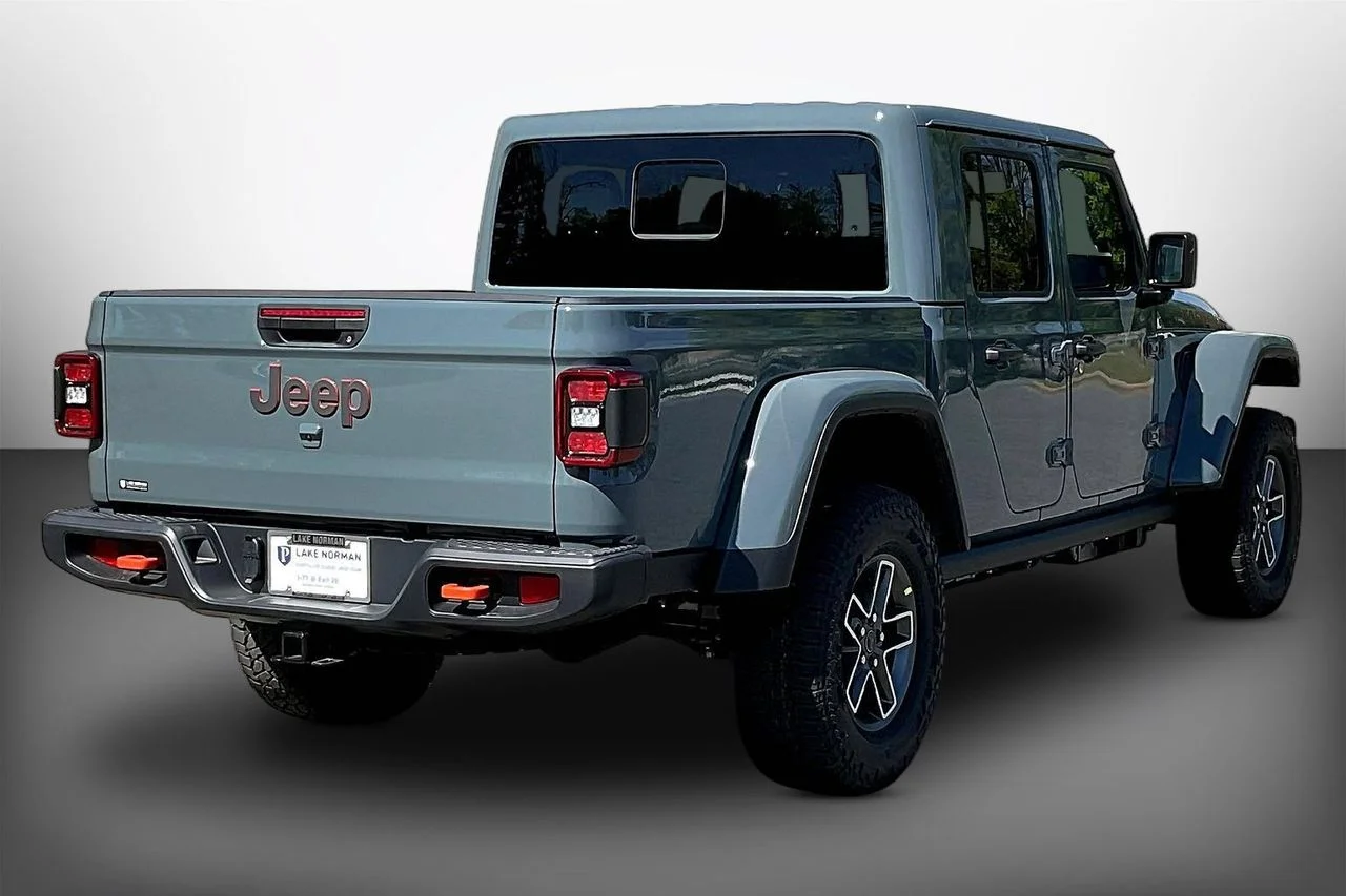 New 2026 Anvil Clearcoat Jeep Mojave image 8
