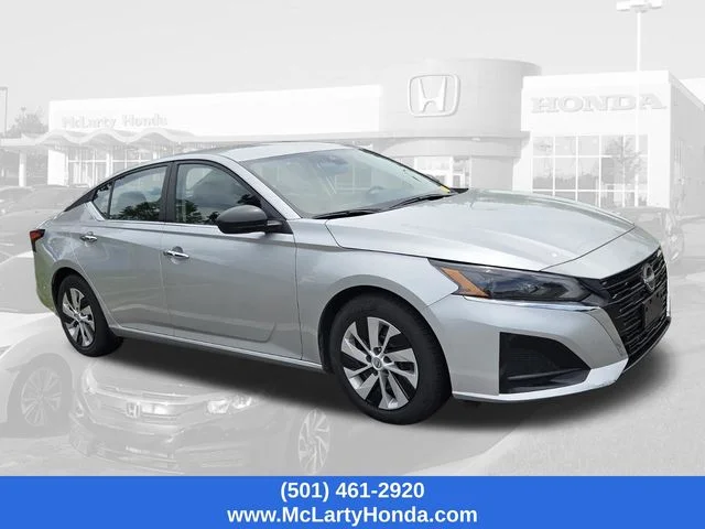 Used 2024 Silver Nissan 2.5 S image 7