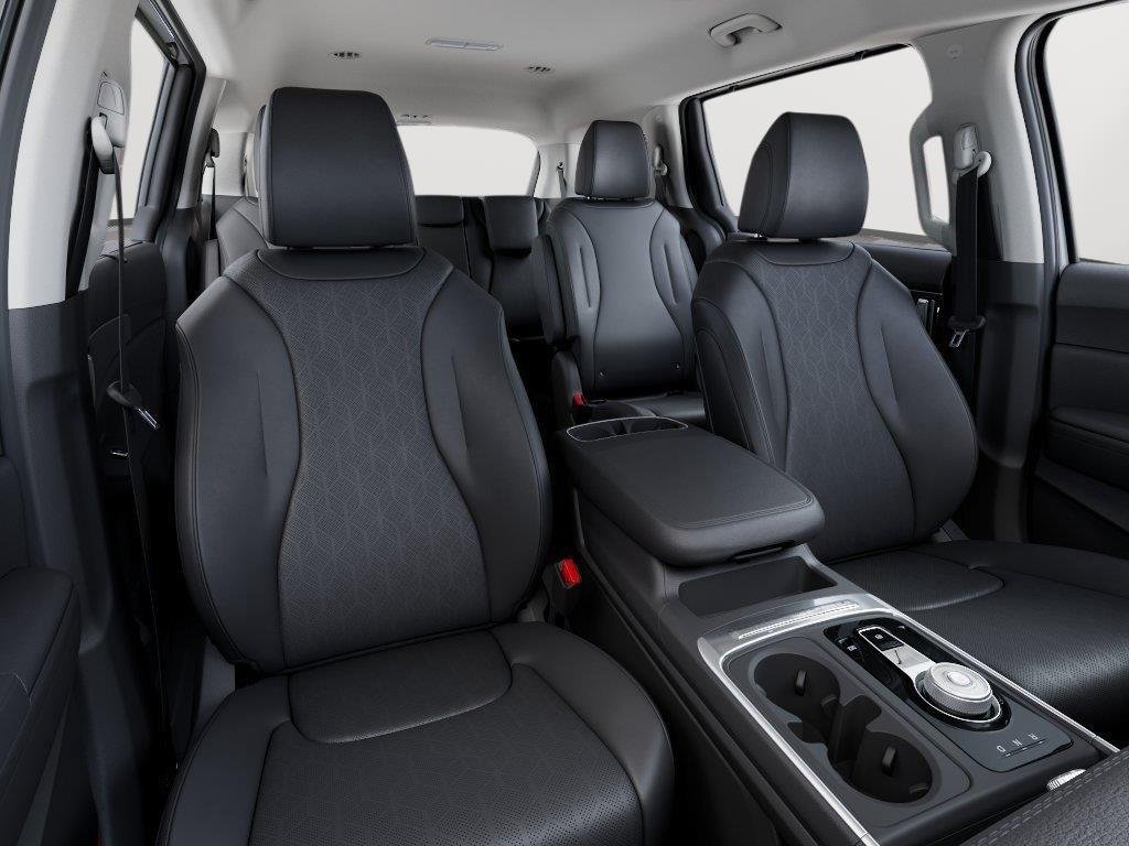 New 2027 Snow White Pearl Kia EX image 38