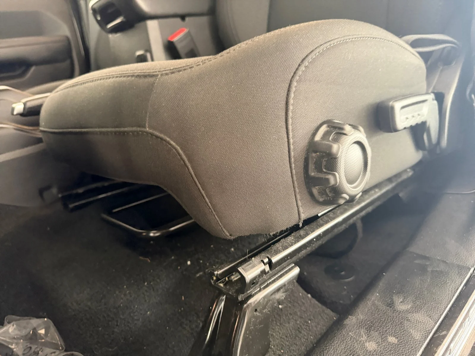 Used 2023 Black Clearcoat Jeep Sport S image 9