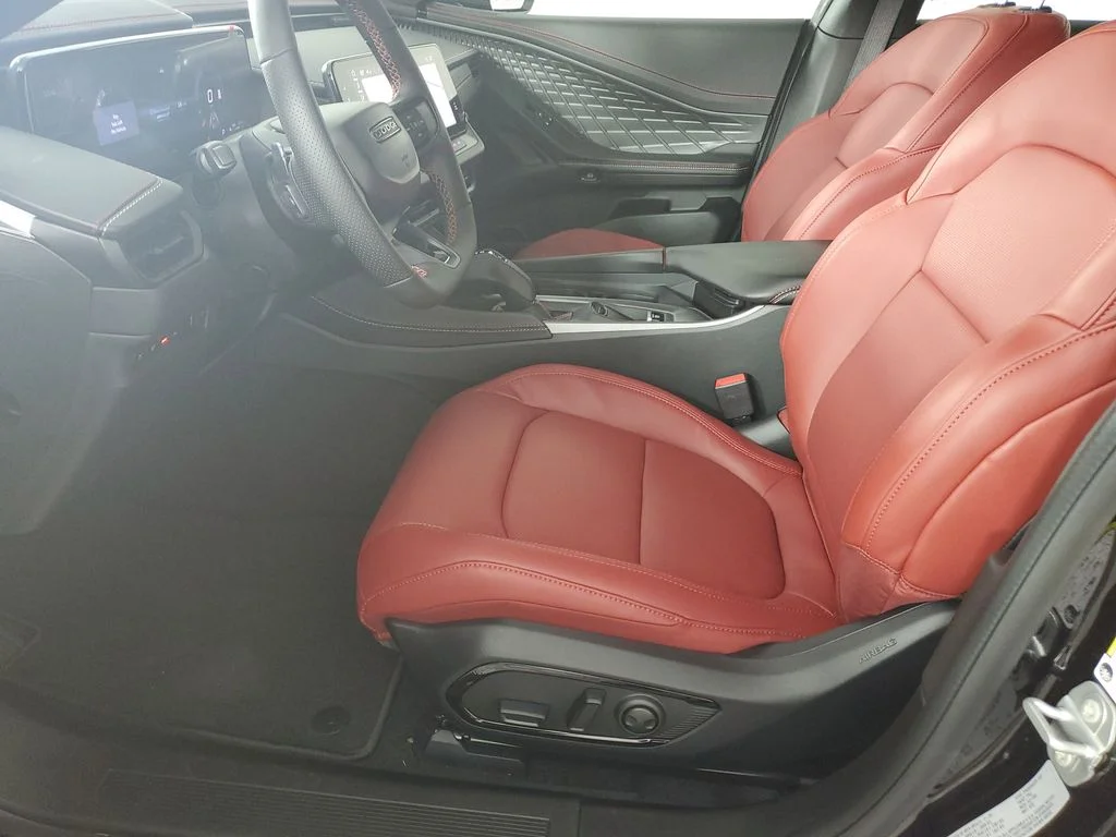 New 2026 Diamond Black Crystal Pearlcoat Dodge R/T Plus image 11