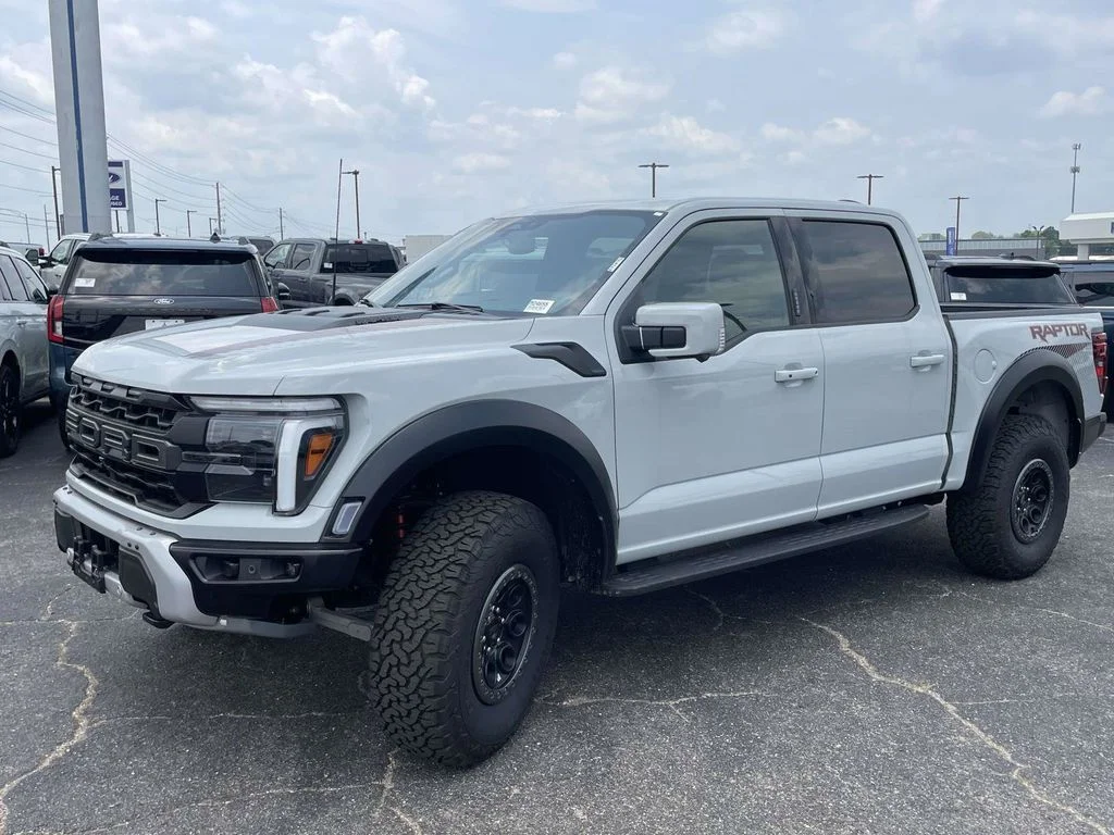 New 2026 White Ford Raptor image 7