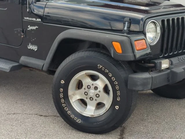 Used 2002 Jeep Wrangler SPORT with VIN 1J4FA49S92P757261 for sale in Crittenden, KY