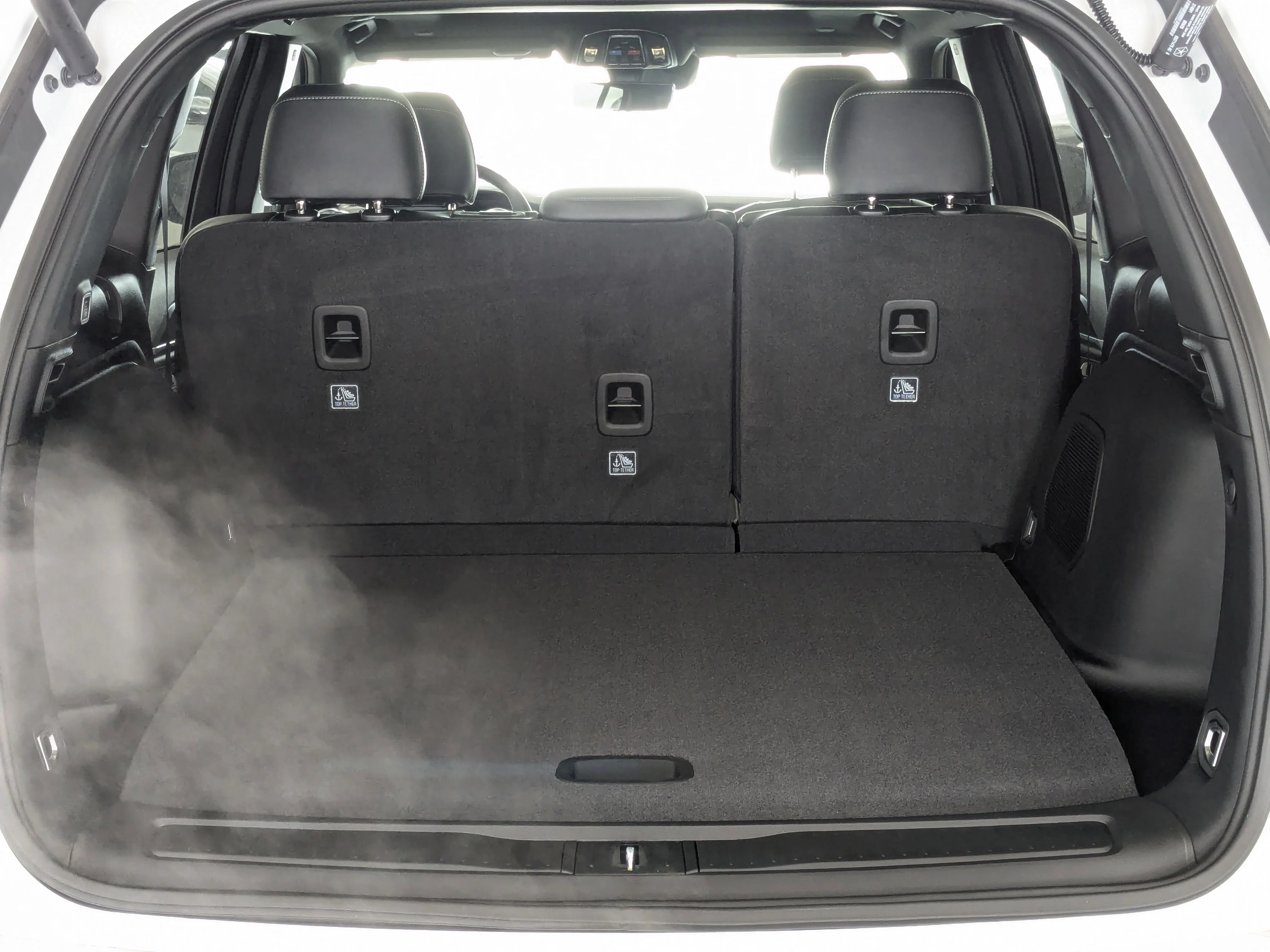 New 2026 White Jeep Limited Reserve - - Nappa Leather - Ventilated Seats - Trailer Tow Pack - Remote Start & More! image 29