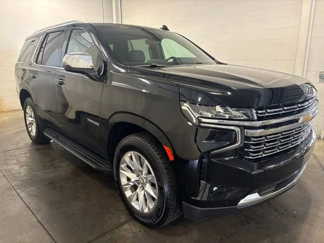 Used 2022 Black Chevrolet Premier image 3