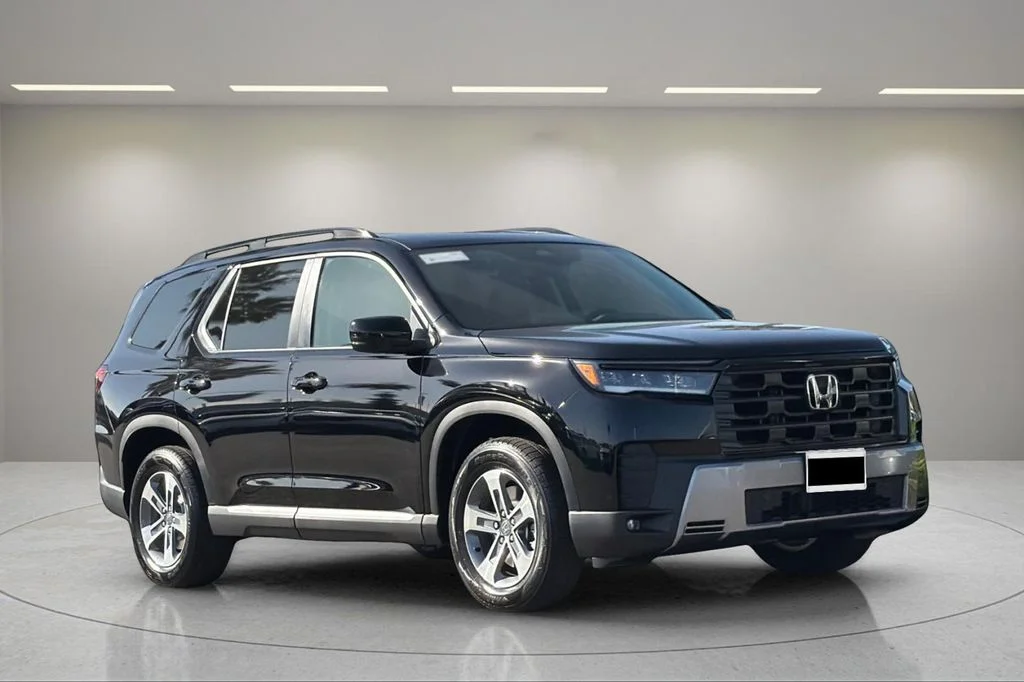 New 2026 Crystal Black Pearl Honda EX-L image 2