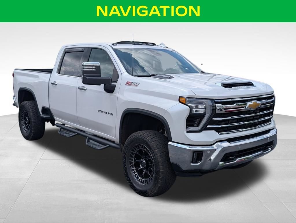 Used 2024 Iridescent Pearl Tricoat Chevrolet LTZ image 4