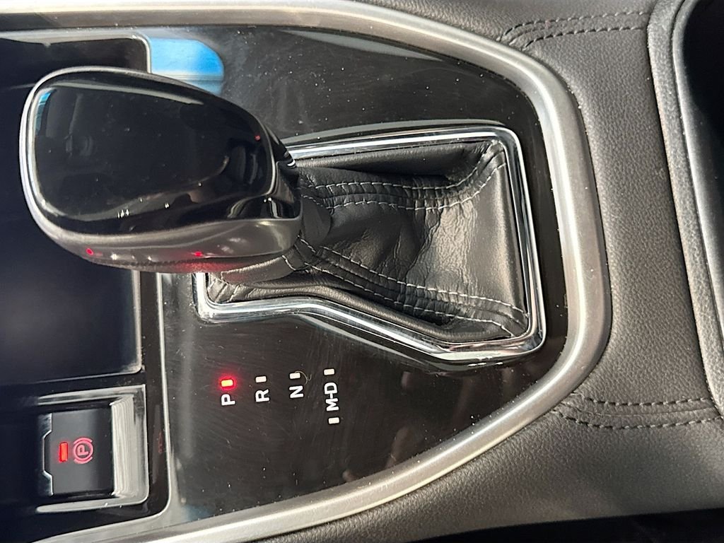 Used 2022 Silver Subaru Premium Premium image 19