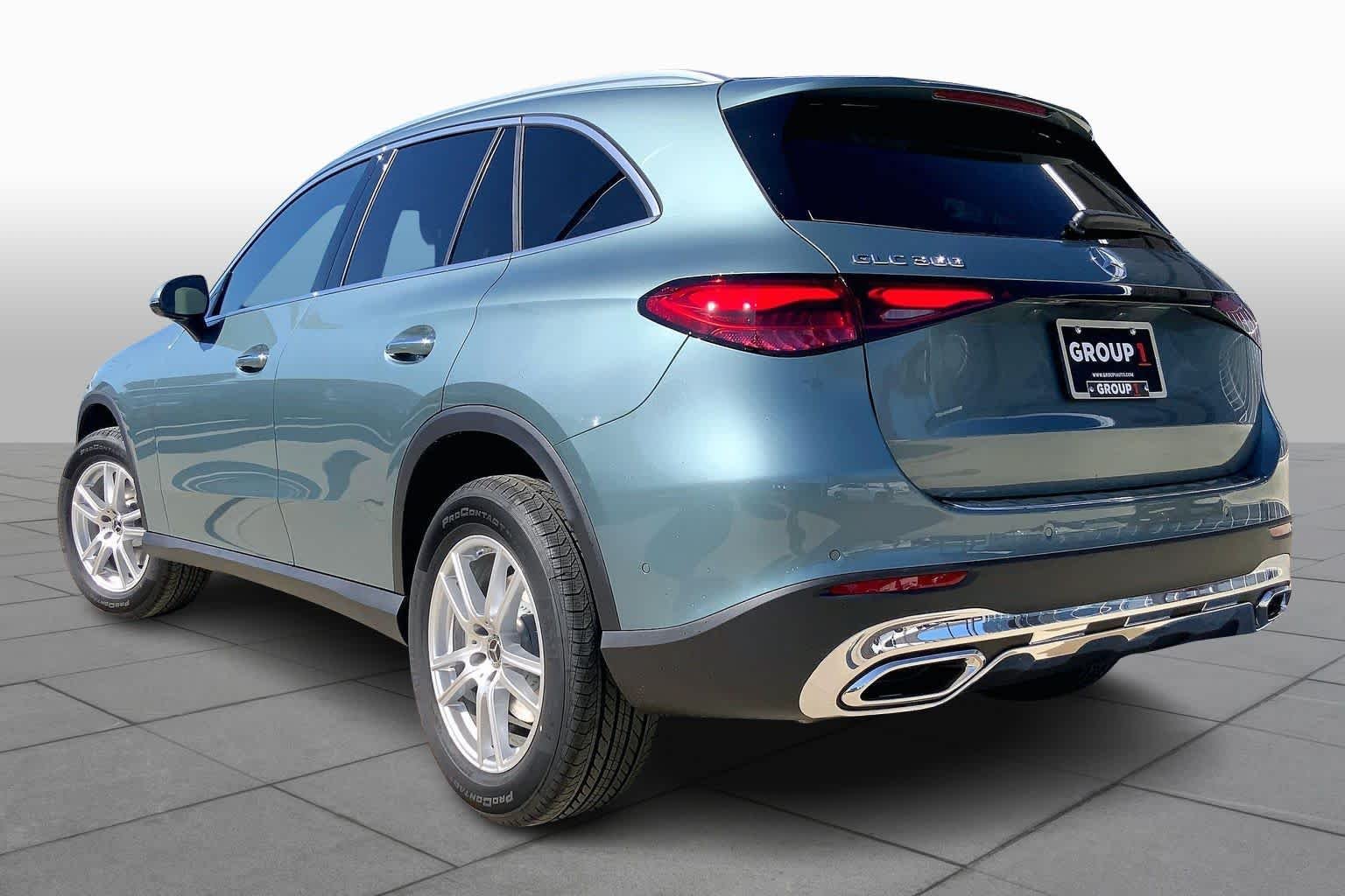 New 2026 Verde Silver Metallic Mercedes-Benz GLC 300 image 12