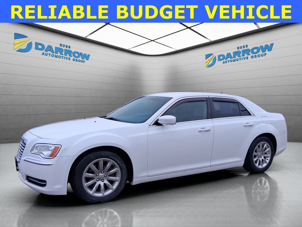 2014 Chrysler 300 -'s photo