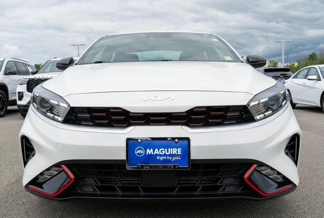 Used 2023 White Kia GT-Line image 3