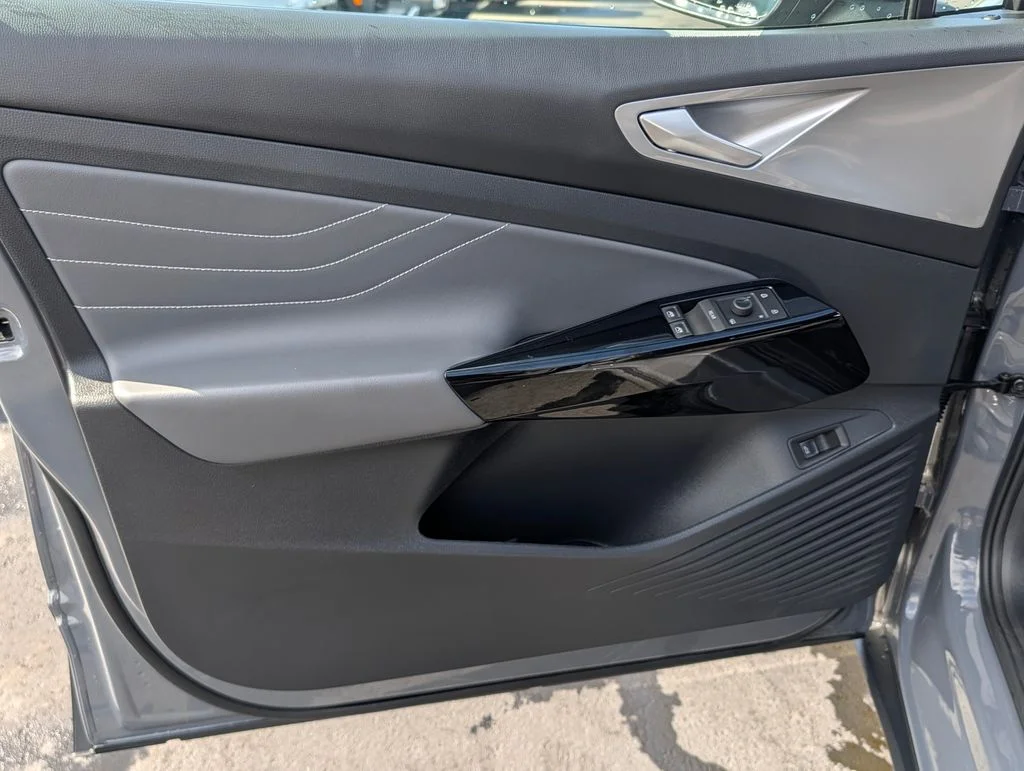 2023 Volkswagen ID.4 PRO S - Photo 17