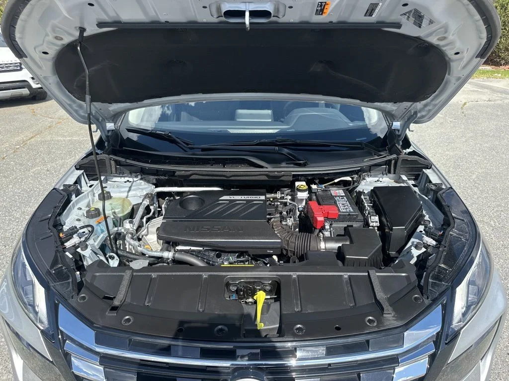 Used 2025 Silver Nissan SV image 33