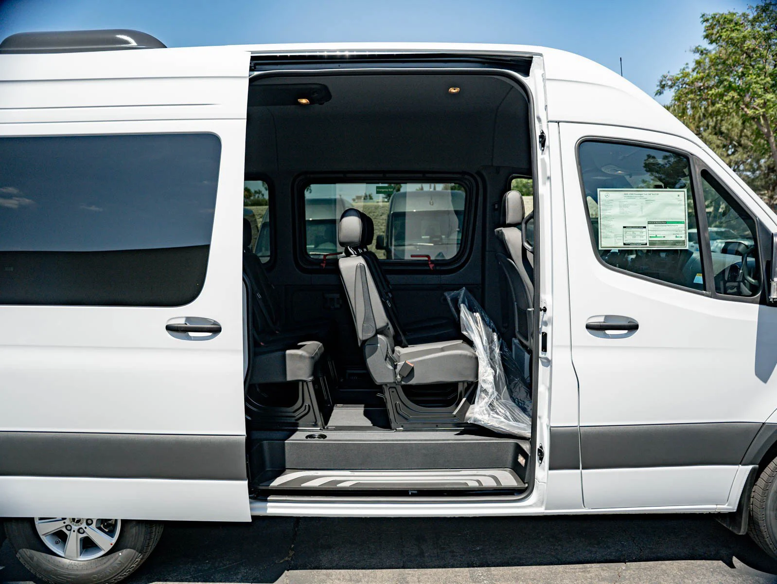 New 2026 Arctic White Mercedes-Benz  image 9