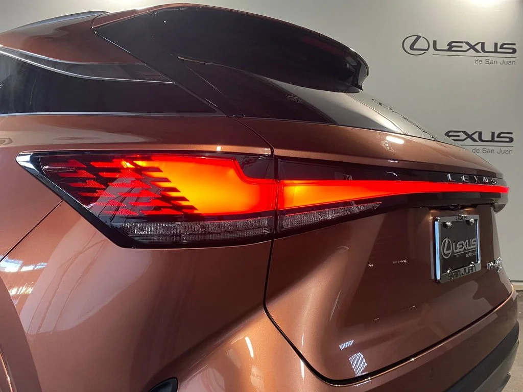 New 2026  Lexus 450h+ Luxury image 10