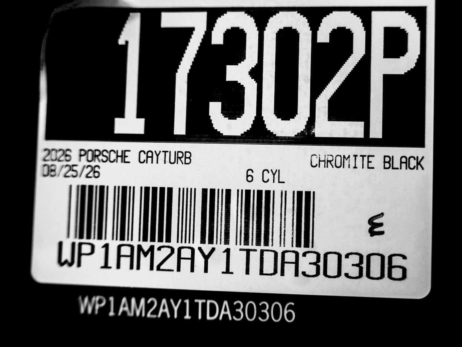 New 2026 CHROMITE BLACK Porsche Turbo E-Hybrid image 31