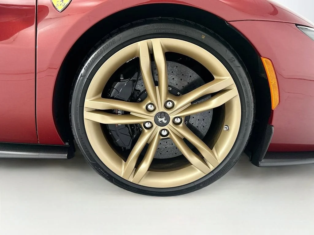 Used 2025 Rosso Fiorano Ferrari  image 28