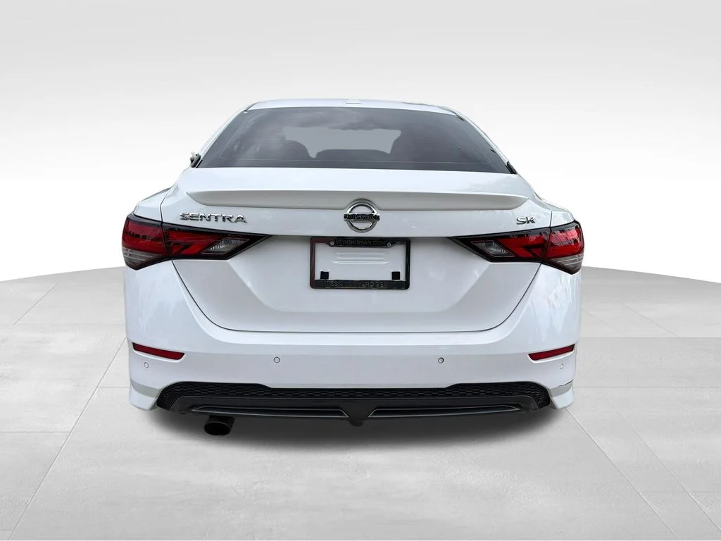 2023 Nissan Sentra SR - Photo 12