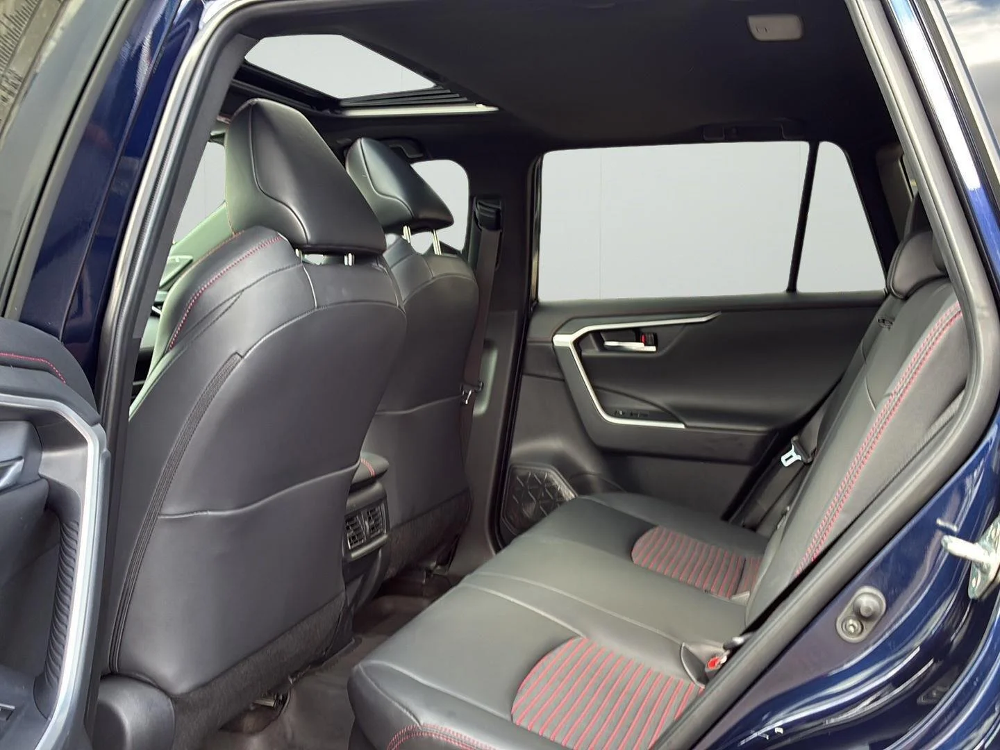 Used 2024 Blueprint w/Midnight Black Metallic Roof Toyota XSE image 16