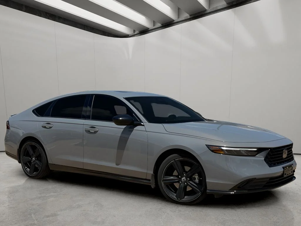 Used 2024 Urban Gray Pearl Honda Sport-L image 8