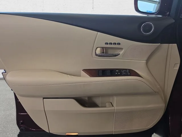 Used 2015 Mica Lexus 350 image 27