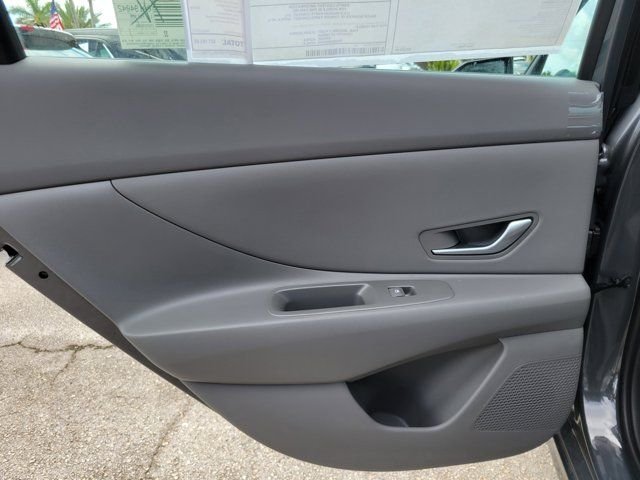 New 2026 Gray Hyundai SEL Sport image 8