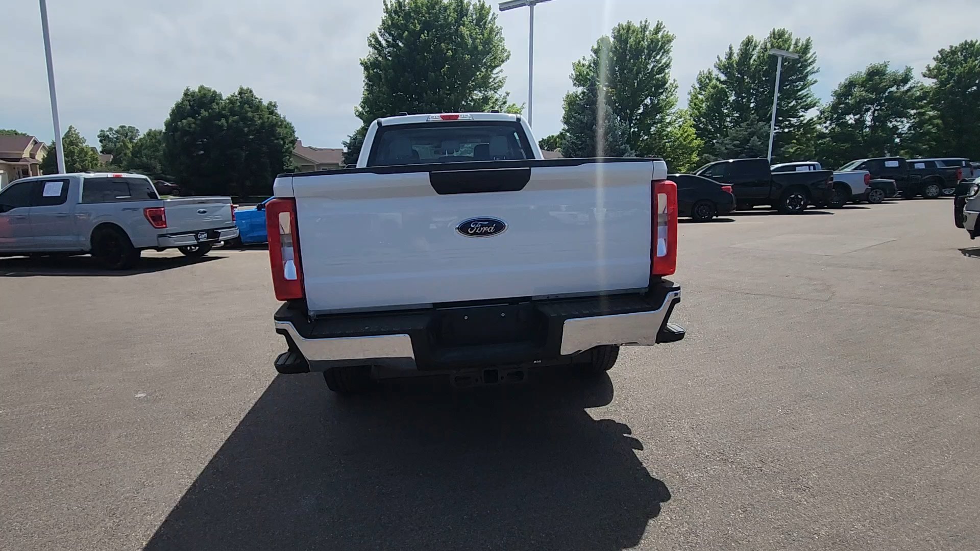 New 2026 Oxford White Ford XL image 8