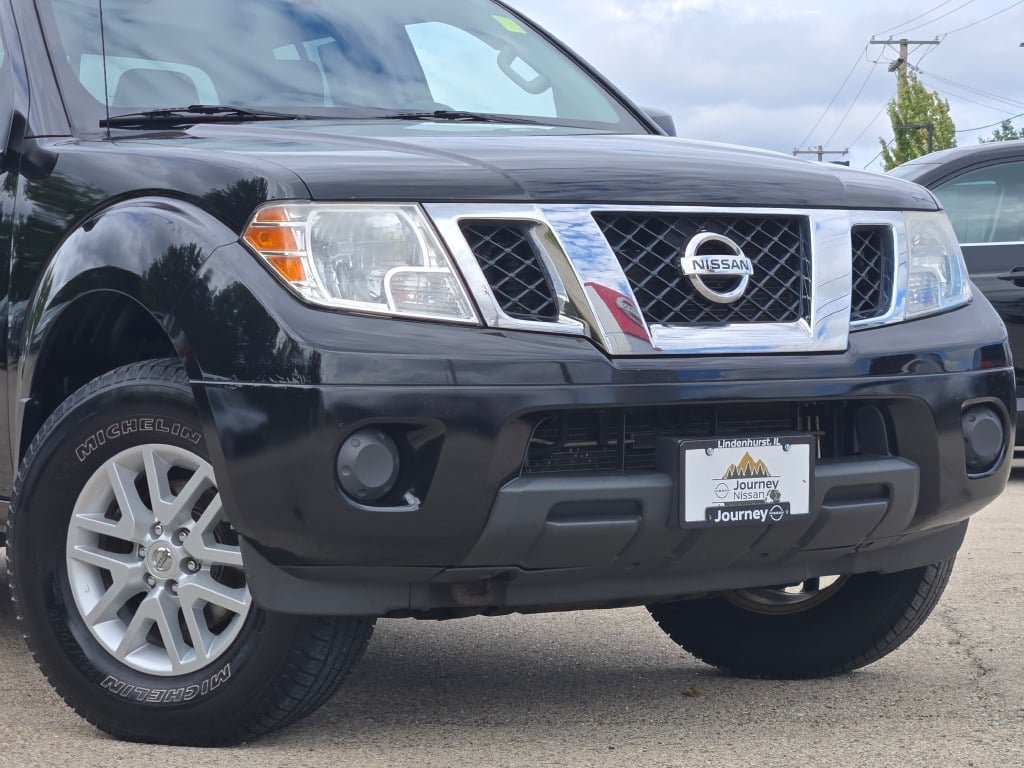 Used 2015 Black Nissan SV image 2