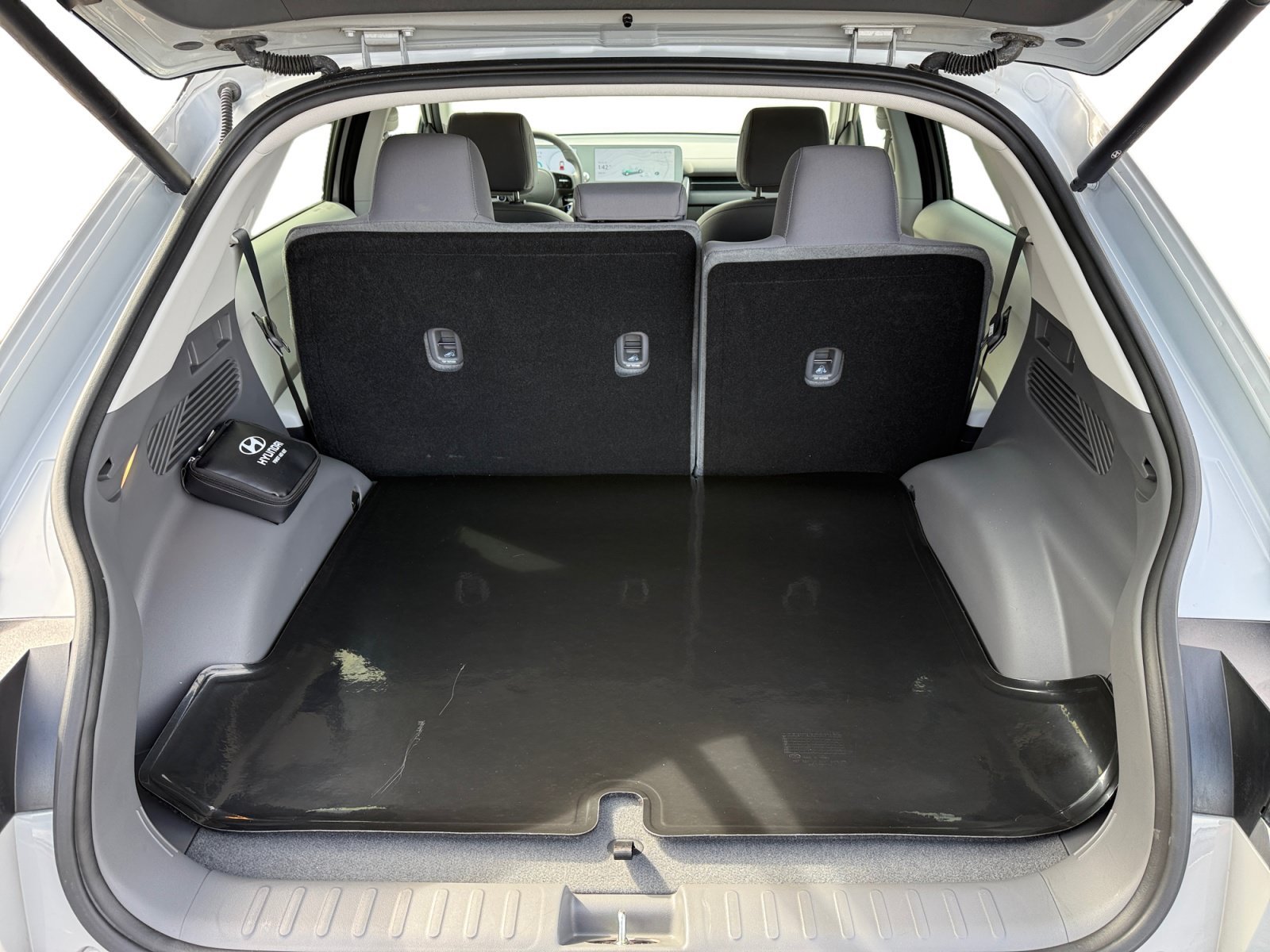 Certified Used 2024 Cyber Gray Hyundai SEL image 17