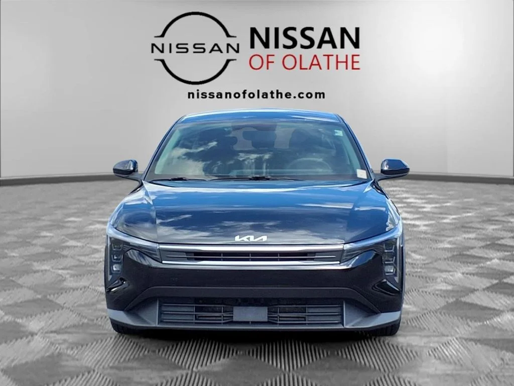 2025 Kia K4 LXS - Photo 32