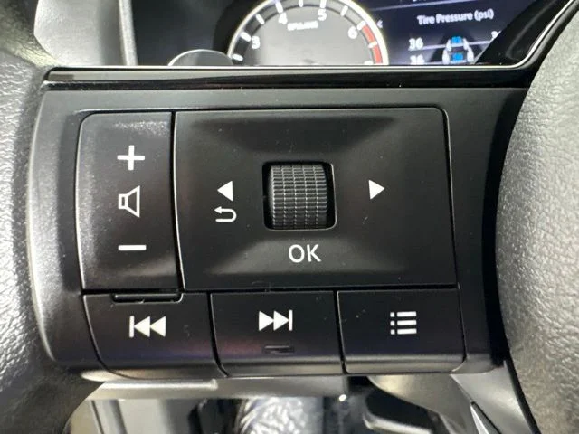 Used 2023 Black Nissan SV image 31