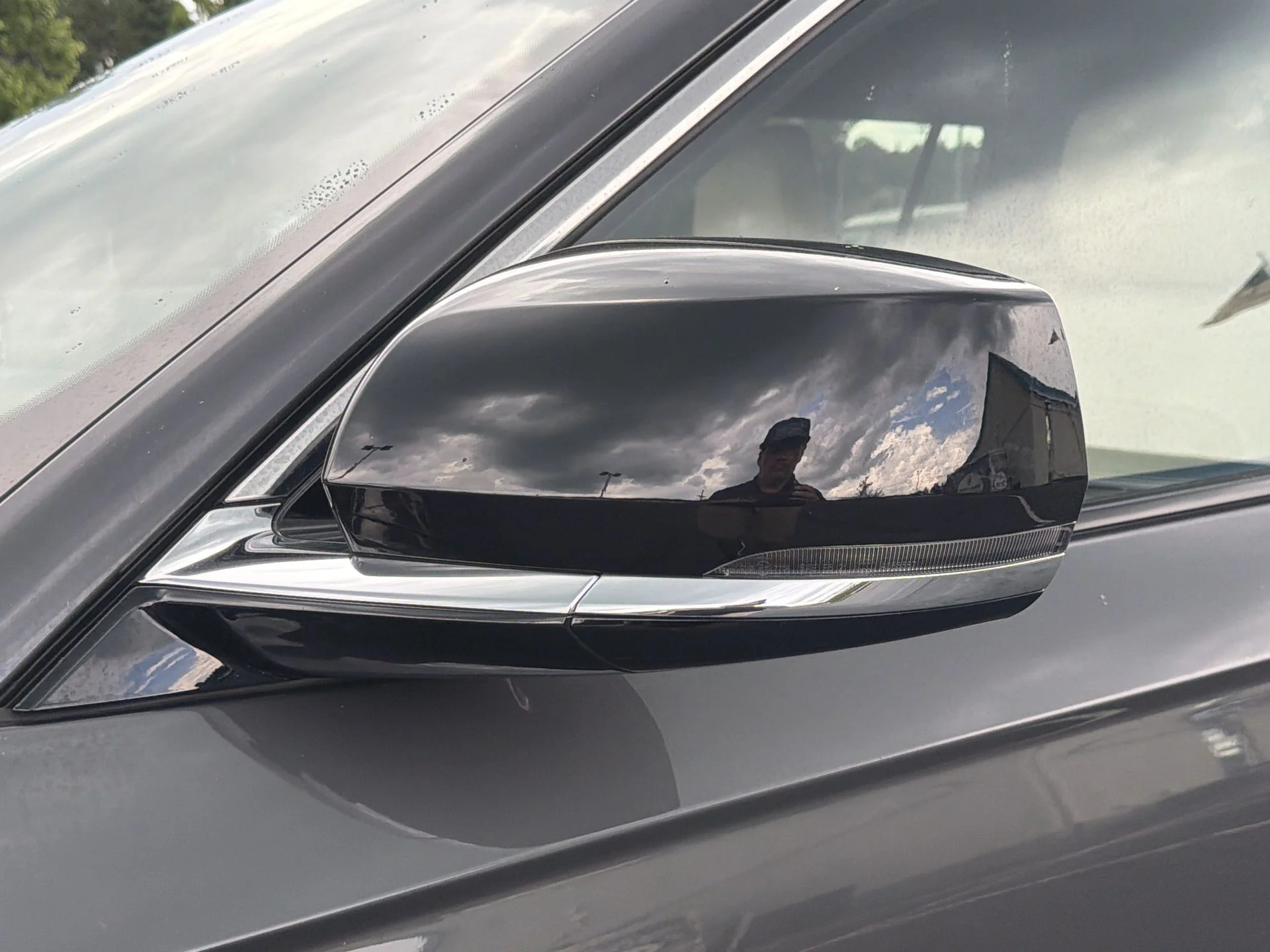 Certified Used 2023 Metallic Jeep Limited image 36