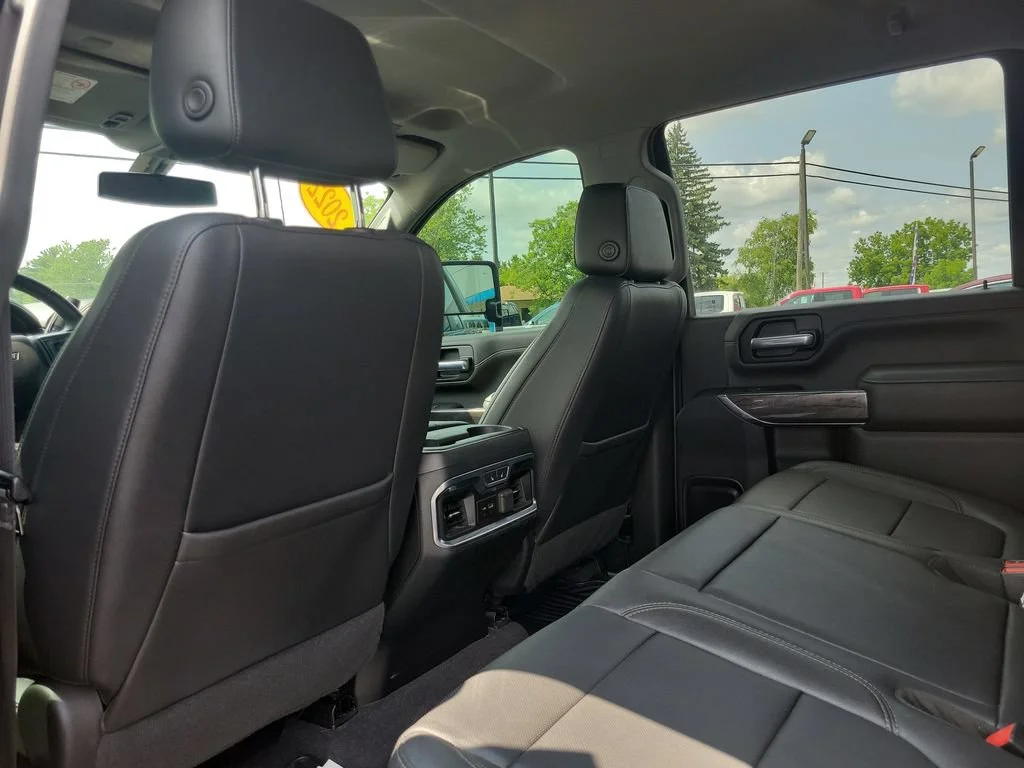 2022 Chevrolet Silverado 2500HD LTZ - Photo 28
