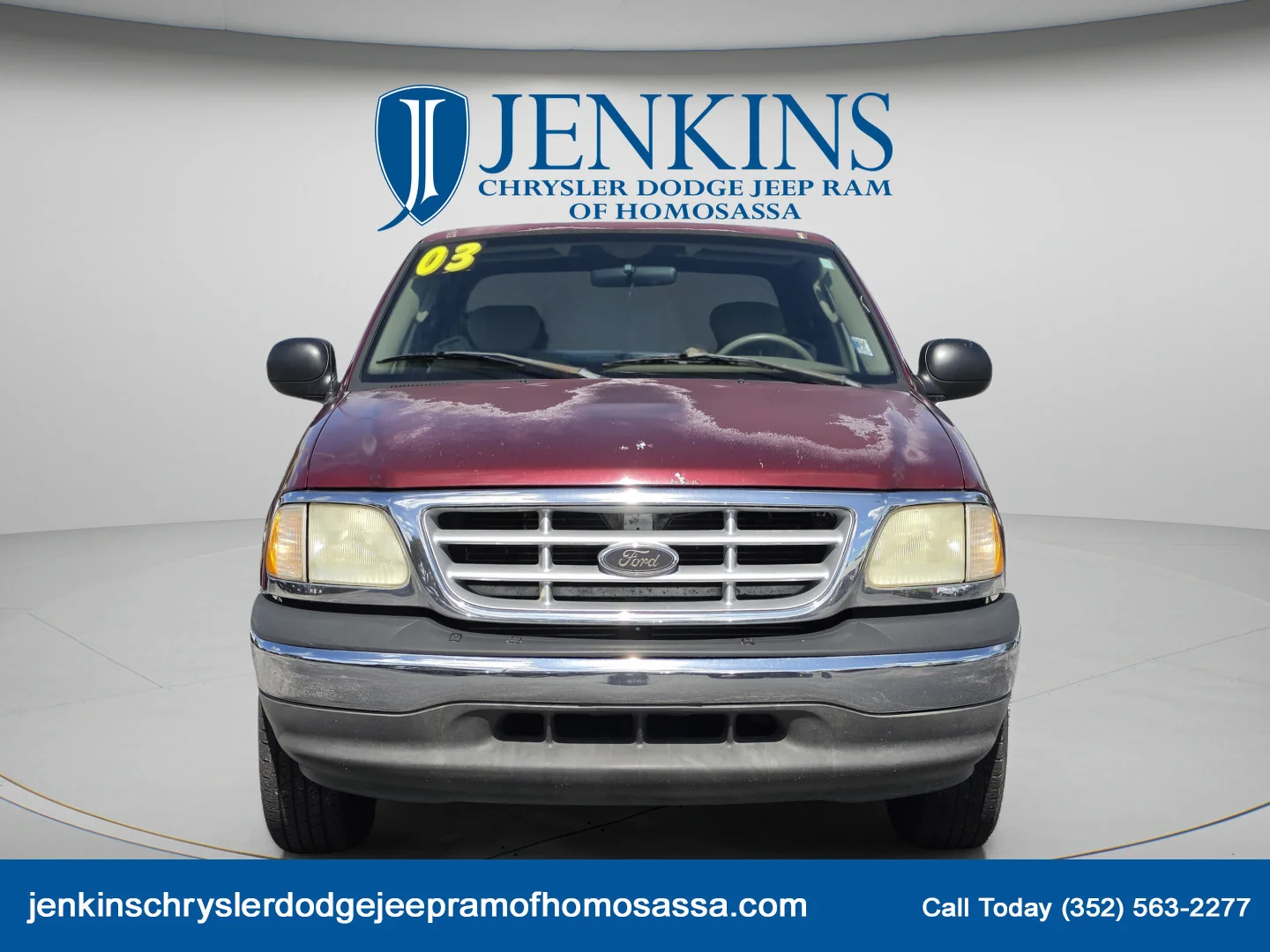 Used 2003 Red Ford  image 12