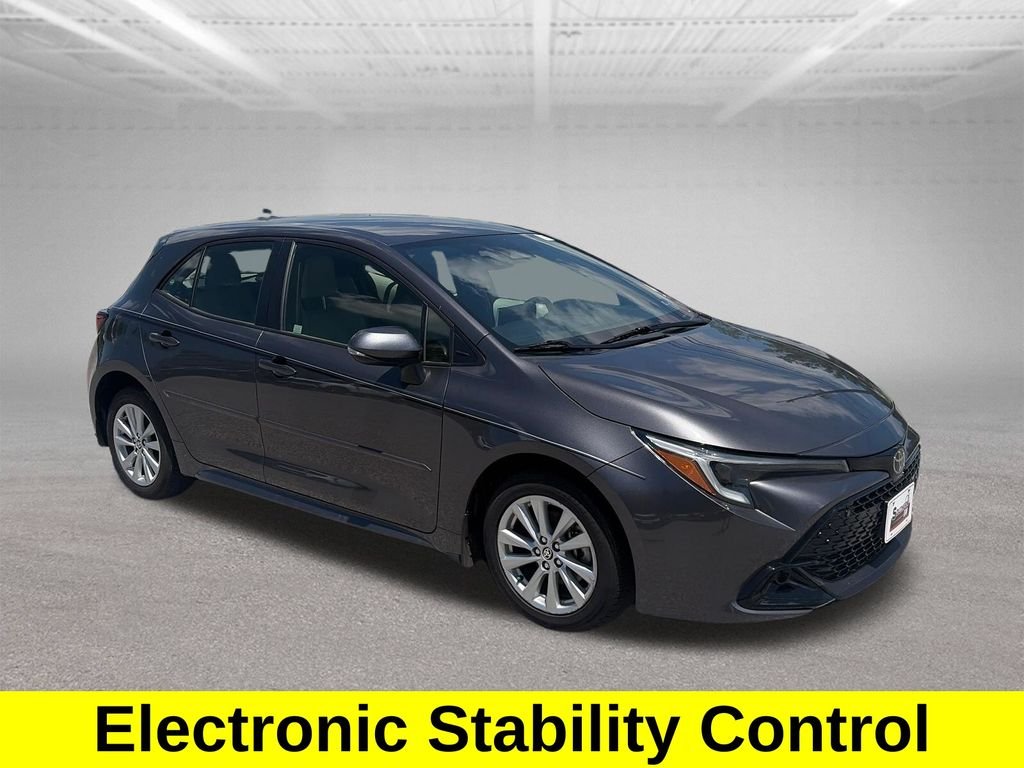 2024 Toyota Corolla Hatchback SE - Photo 8