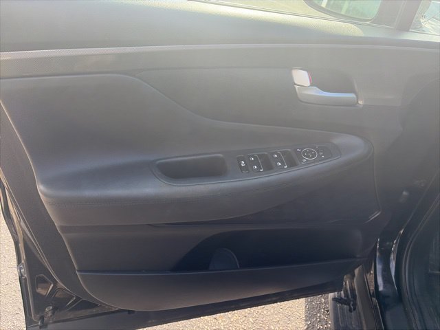 Used 2023 Black Hyundai XRT image 17