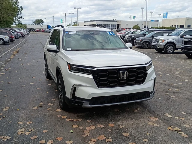 2023 Honda Pilot Touring