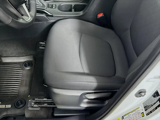 Certified Used 2024 WIND CHILL PEARL Toyota  image 18