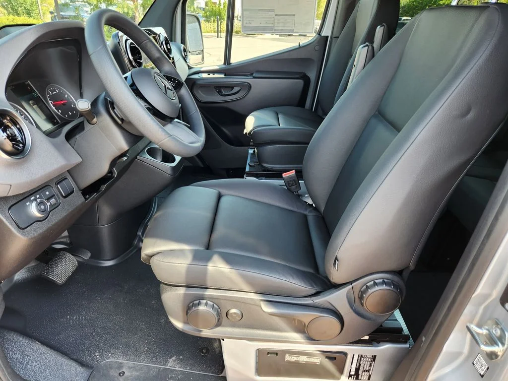 2025 Mercedes-Benz Sprinter Passenger Van Base - Photo 14