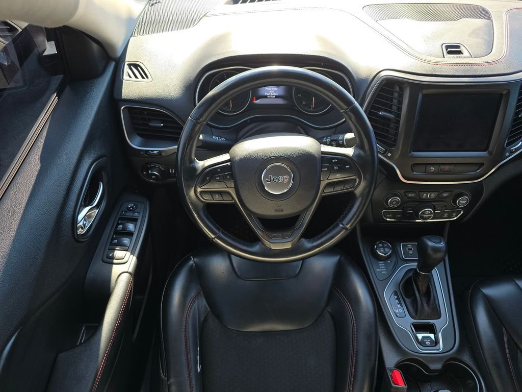 Used 2017 Brown Jeep Limited image 17
