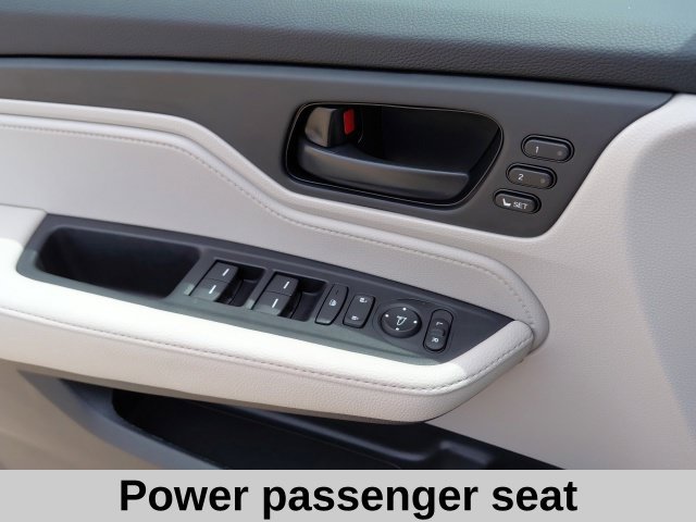 2026 Honda Odyssey EX-L - Photo 15