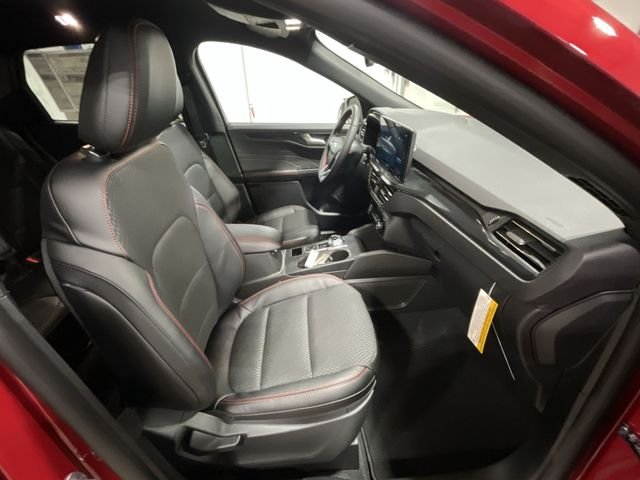 New 2026 Rapid Red Metallic Tinted Clearcoat Ford ST-Line image 29